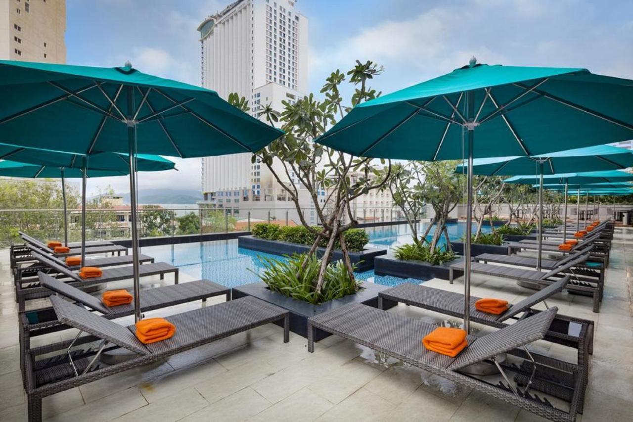 Parama Apartments Balcony Beachfront Nha Trang Exterior foto
